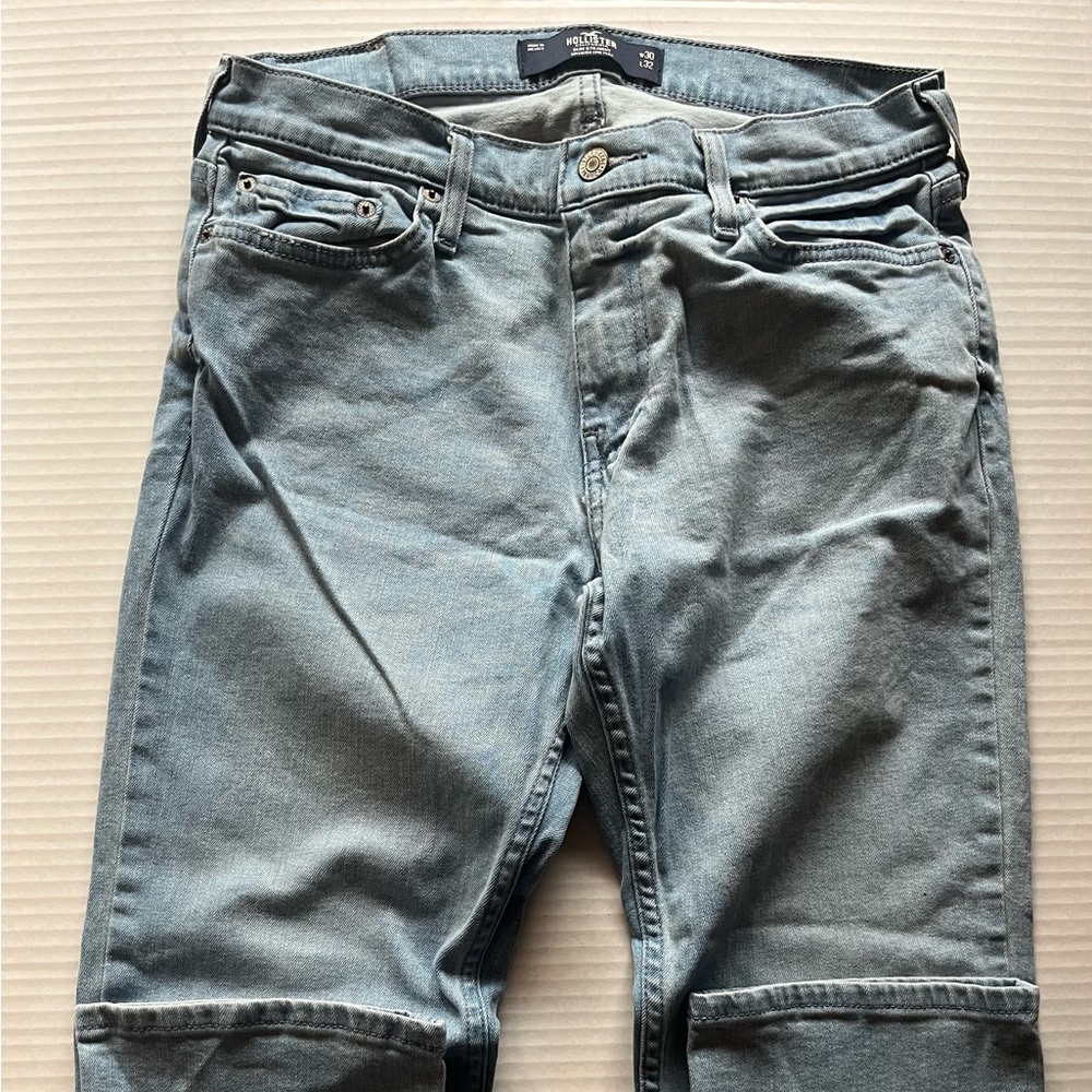 Hollister Men's Slim Straight Light Blue Jeans